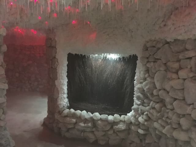 zdjęcie z sekcji Sauna z grotą solną